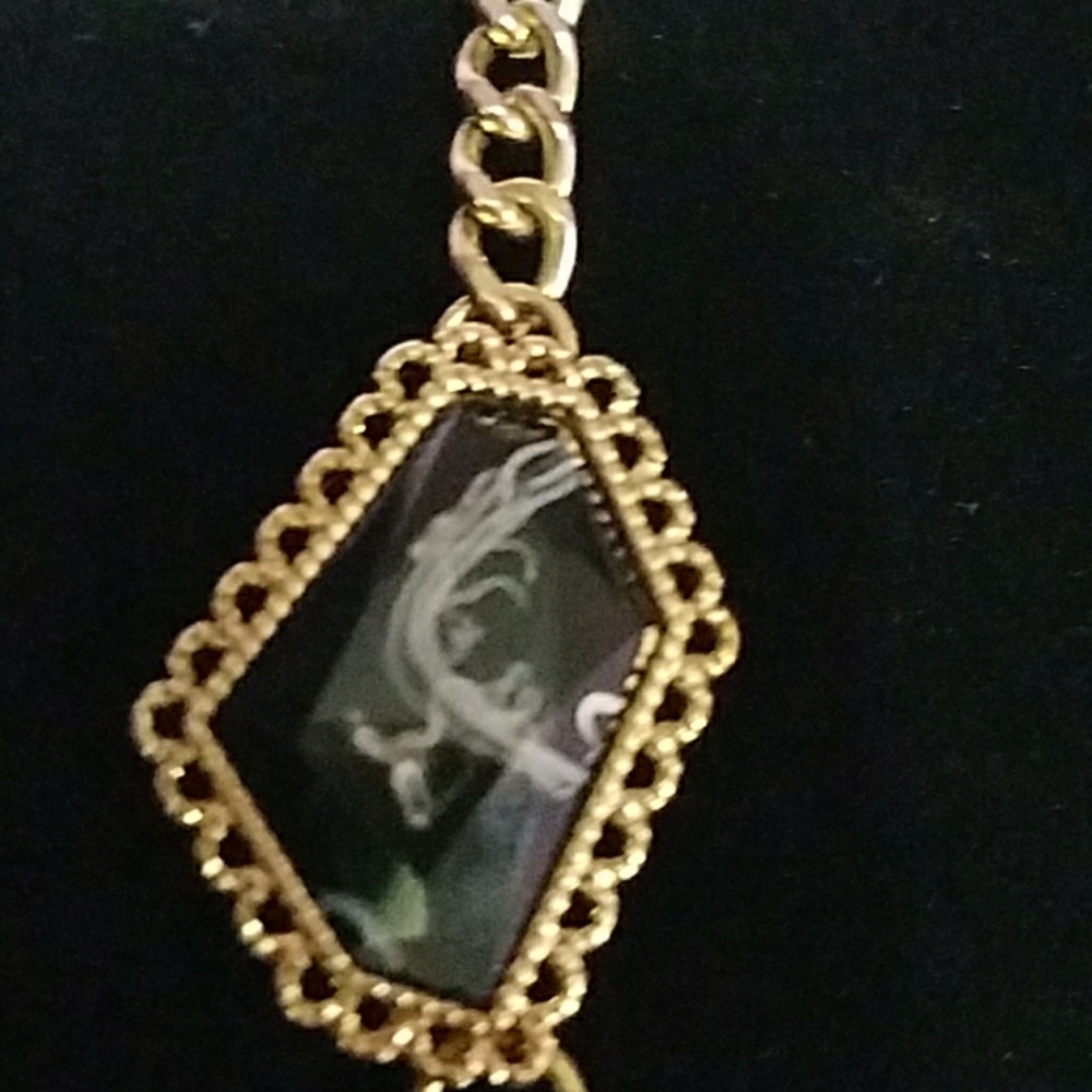 Necklace - Picture 6 of 10